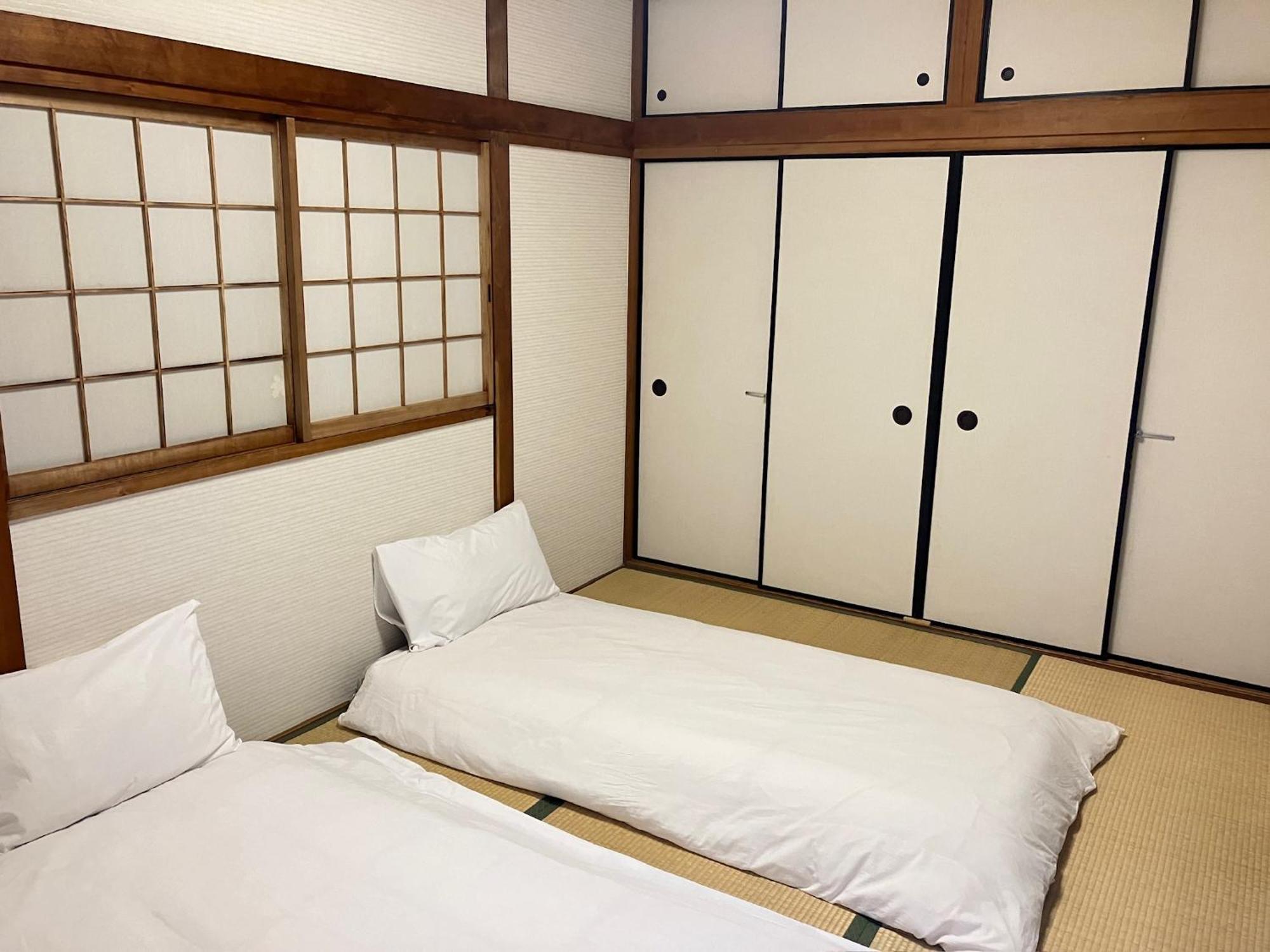 Waraku No2,Guesthouse Near Kix 이즈미-사노 외부 사진