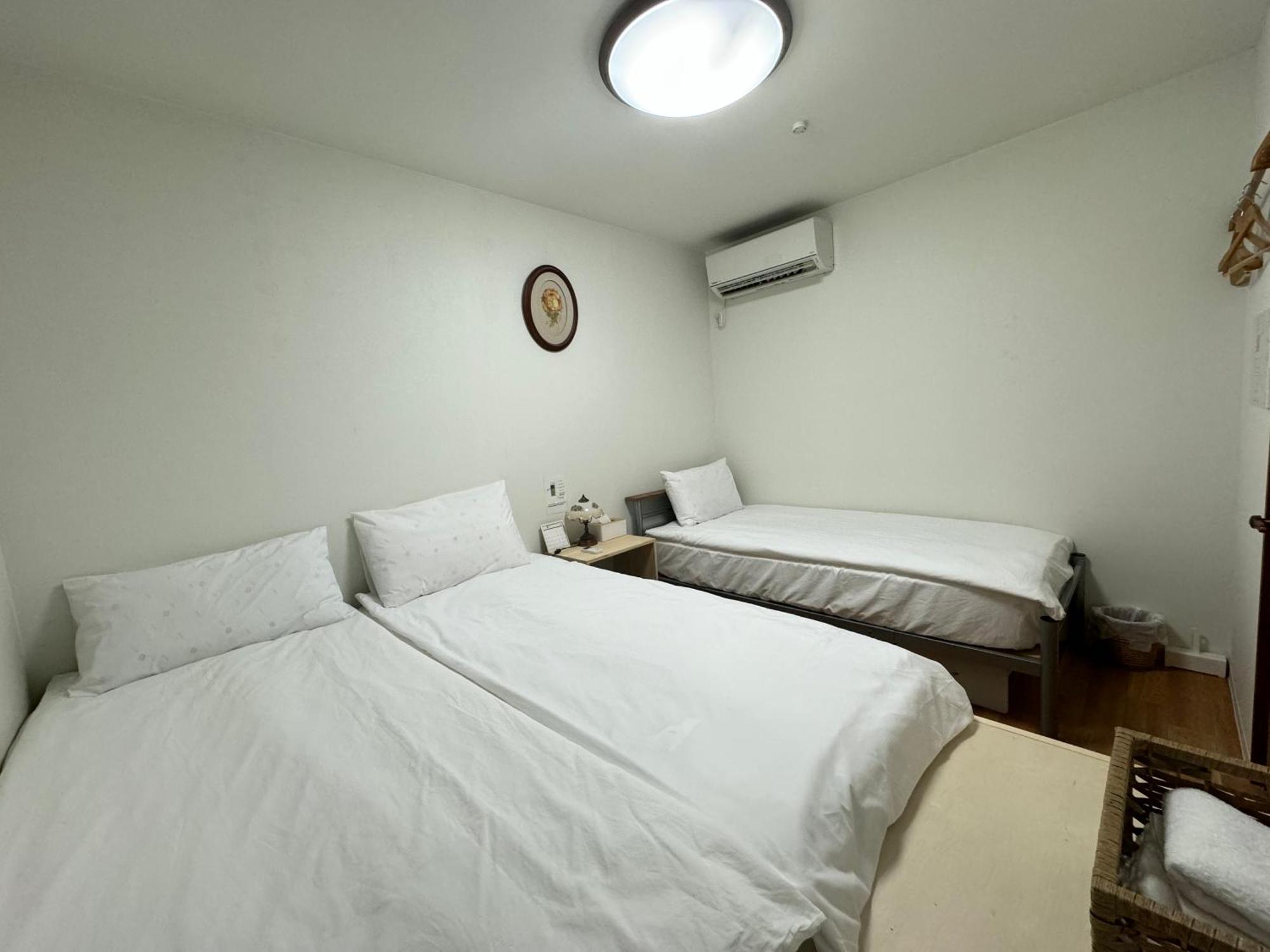 Waraku No2,Guesthouse Near Kix 이즈미-사노 외부 사진